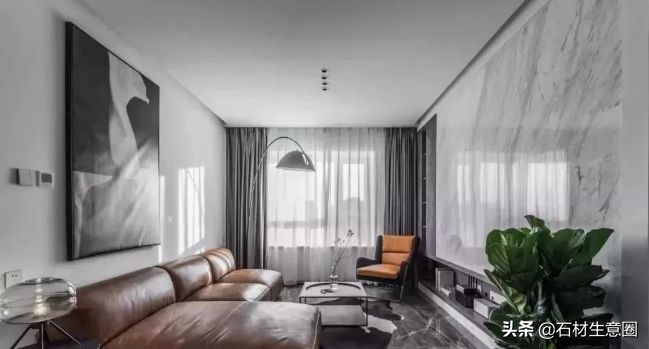 岩板选择卡拉拉塔白还是鱼肚白,卡拉拉白通体大理石