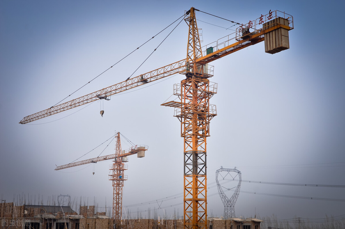 工地生活怎么形容,工地的生活短句说说