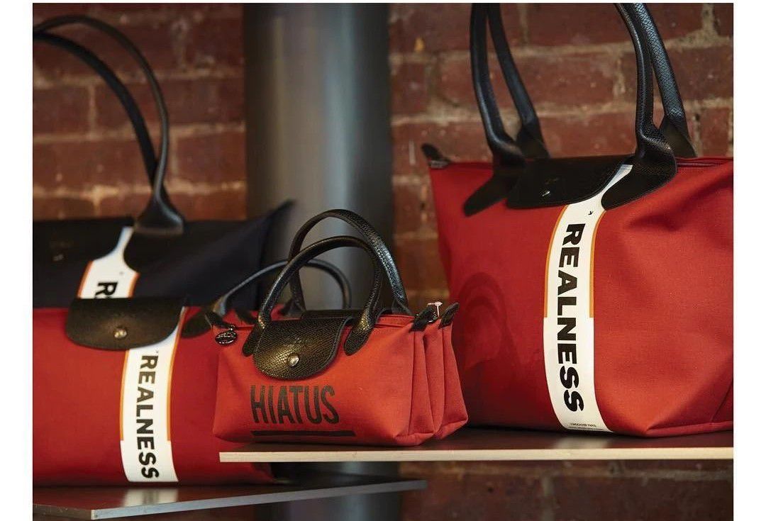 年轻时尚女性法式包包,法国时尚女人的包