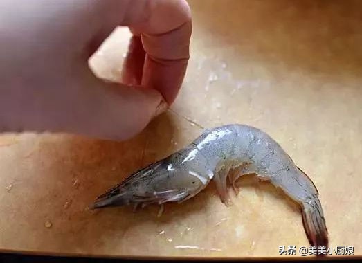 基围虾跟大龙虾一样的吃法,小朋友每周吃多少基围虾合适