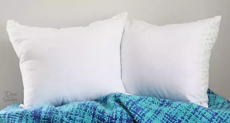 旧枕头套千万别扔掉,旧的枕头怎么处理可以直接扔掉吗