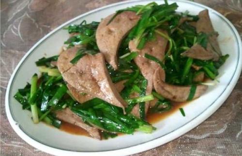 韭菜炒鸡蛋家常做法第一美食,韭菜鸡蛋虾仁饺子馅家常做法视频