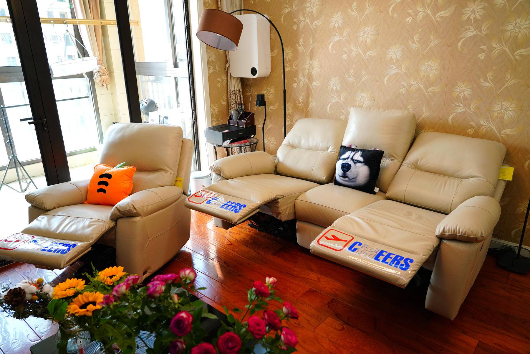 乐至宝沙发和芝华仕哪个档次高,乐至宝和芝华仕一万多沙发哪个好