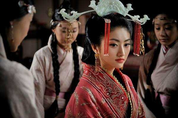 这地方曾展出一双宋代球鞋，但小编认为，它有可能是西贝货