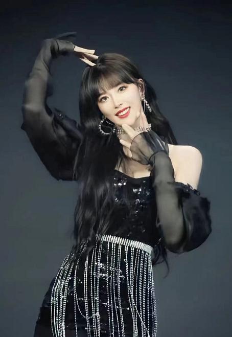 明星撞脸不可怕性别不同就尴尬,意想不到的明星撞脸