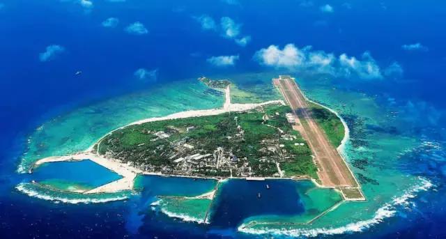 杨颖黎族海岛素颜照,海岛素颜照