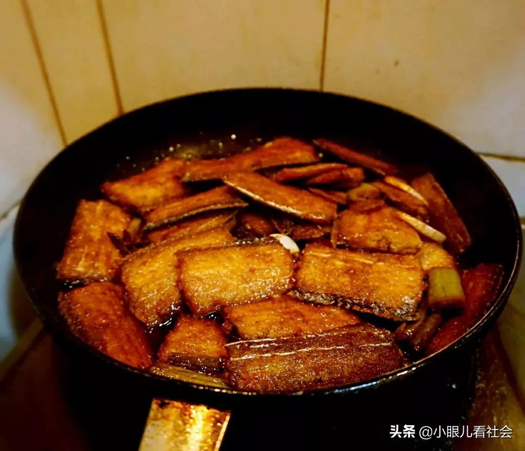 曾经，排大队也要吃上一口三毛八的带鱼