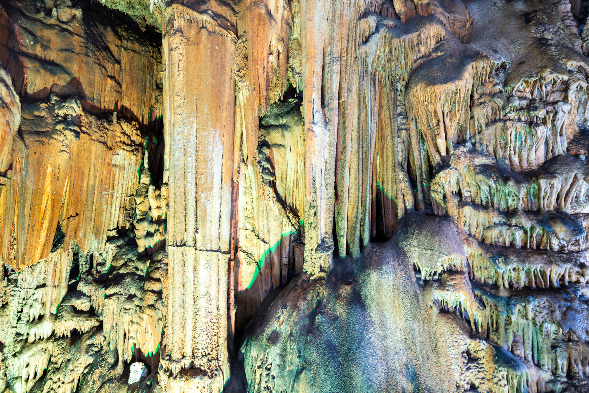 房山自然溶洞,北京房山石花溶洞