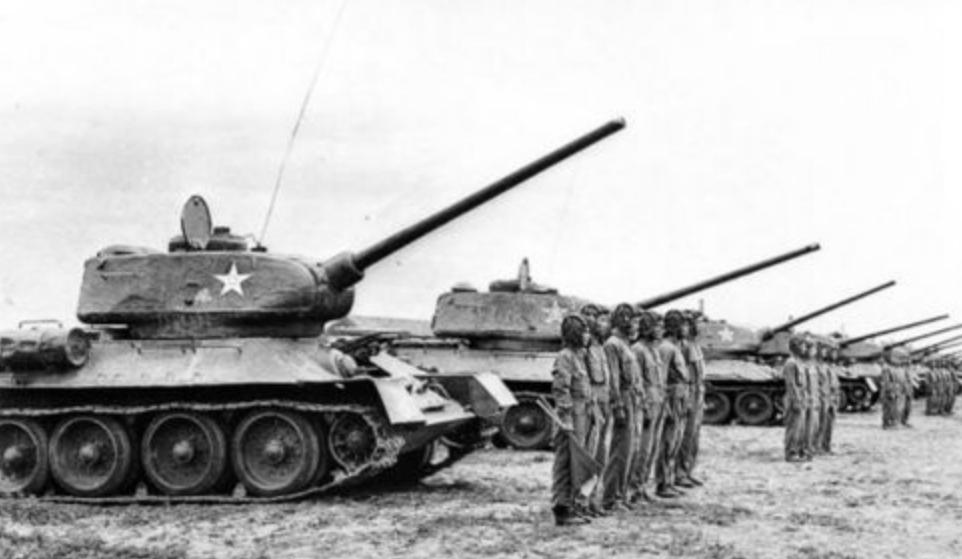 58式中型坦克是我国自主研发的吗,58式升级成哪一款坦克更好