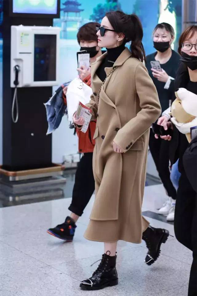 冬天短靴穿什么号,冬天哪种高跟短靴好看