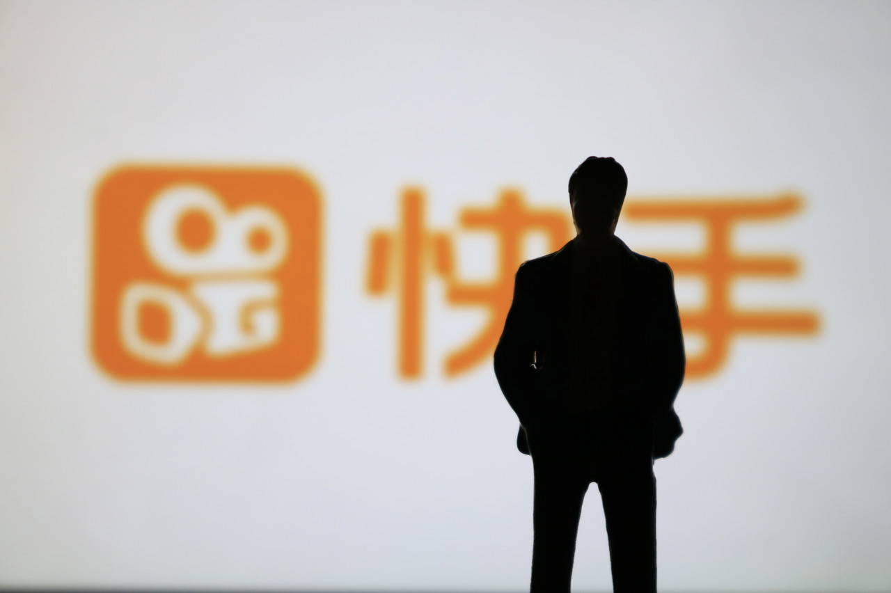 快手背后的三个男人：流量神话下的隐忧