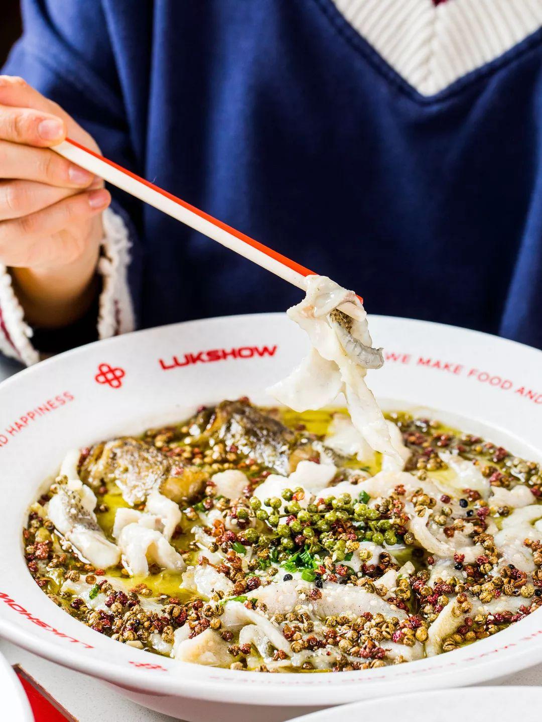 别再说禄鼎记变了，它只是“骚”出花样了