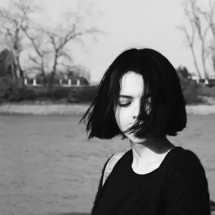 黑白灰微信头像,黑白灰头像含义