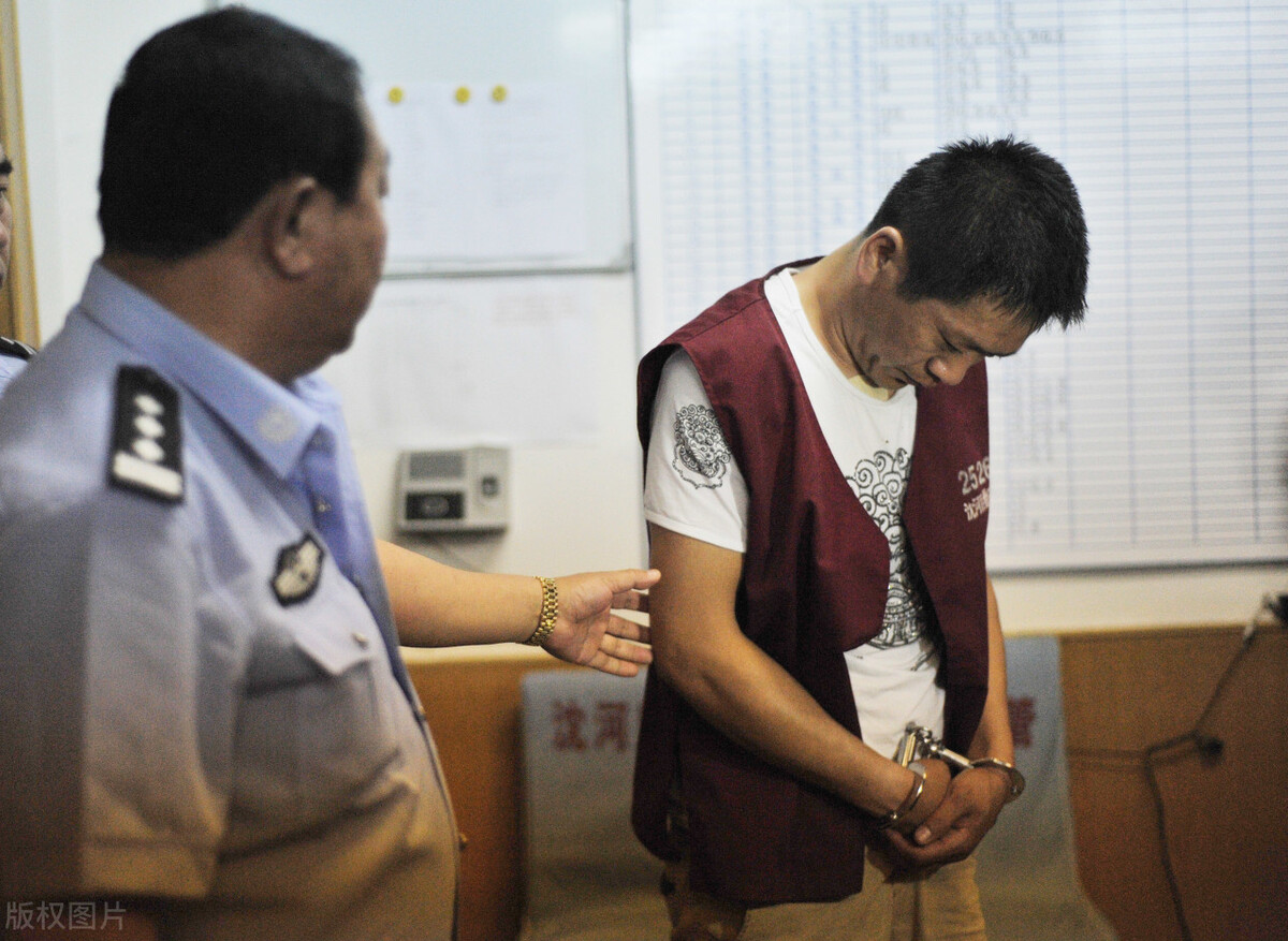 交通肇事罪如何认定逃逸致人死亡,故意伤人且肇事逃逸应判多久