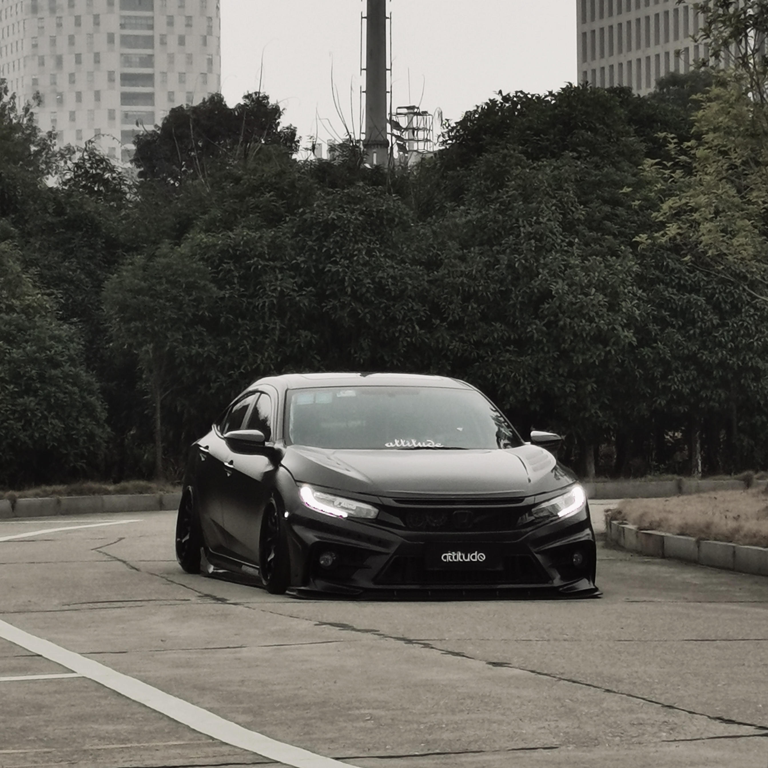 十代思域外观黑白改装方案,十代思域全黑改装