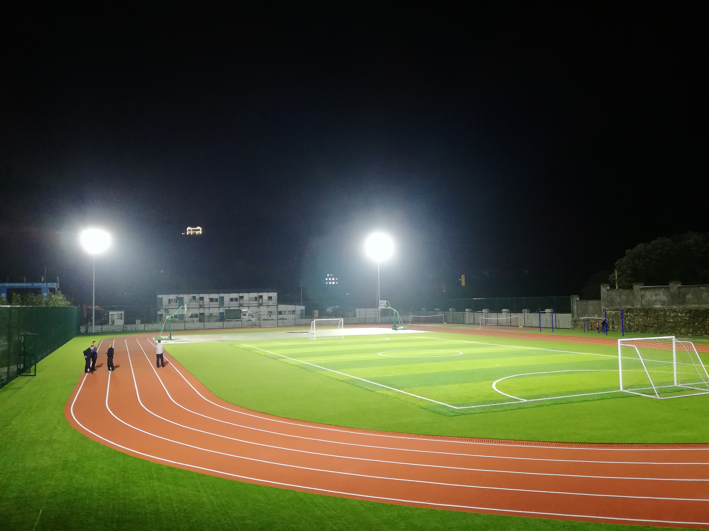 武磊首发破门西班牙人,武磊替补破荒助西班牙人惊险取胜