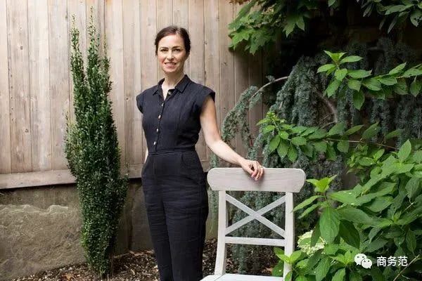 乔布斯长大后与养父母感情,乔布斯小女儿近况