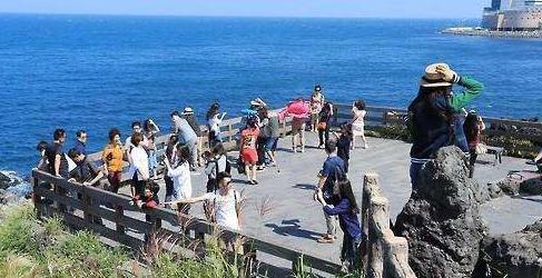 韩国济州岛的gdp和香港哪个更强,韩国首尔2018年gdp总量