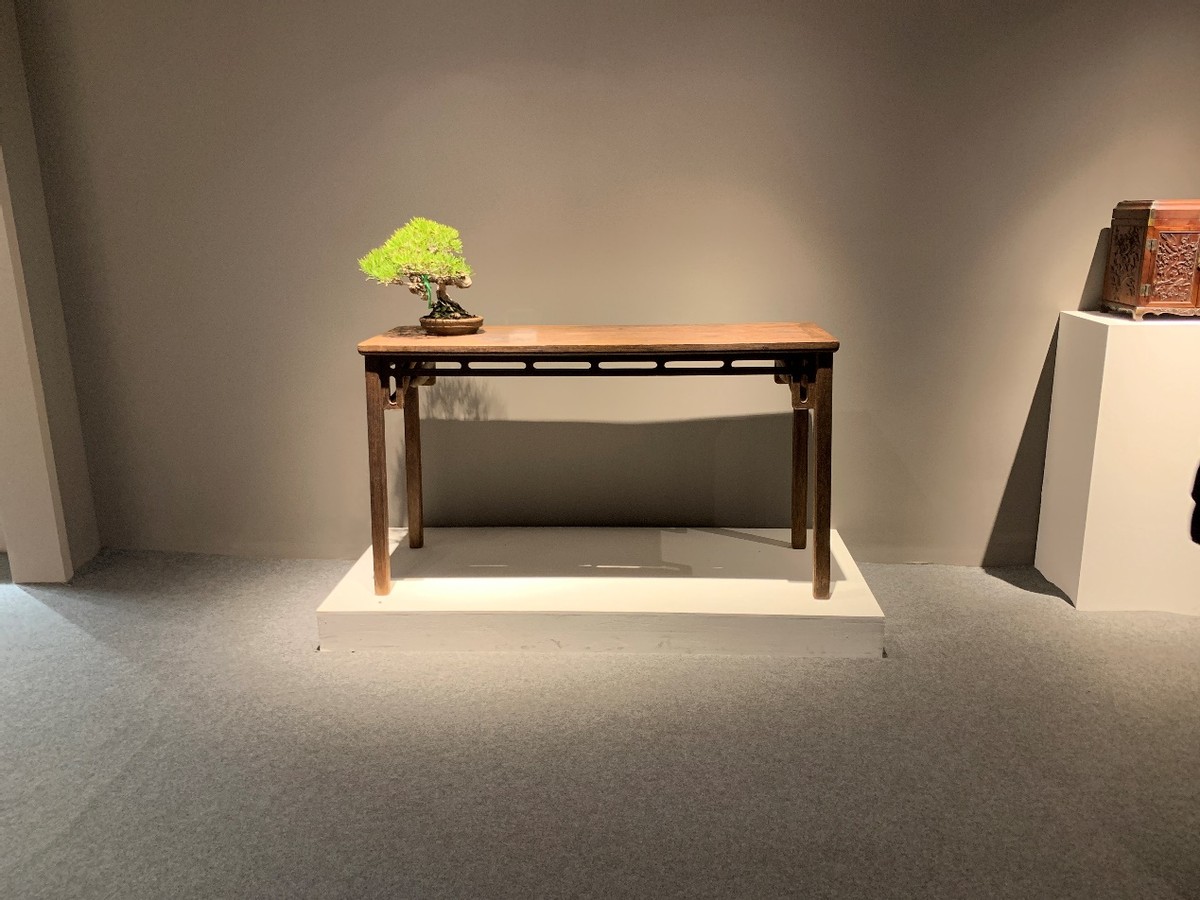 明代海南黄花梨卡子花条桌,黄花梨高束腰雕花牙板小条桌