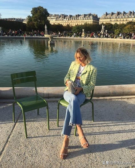 夏天穿白色衣服怎样才不会透,夏天穿衣怎么才能不土