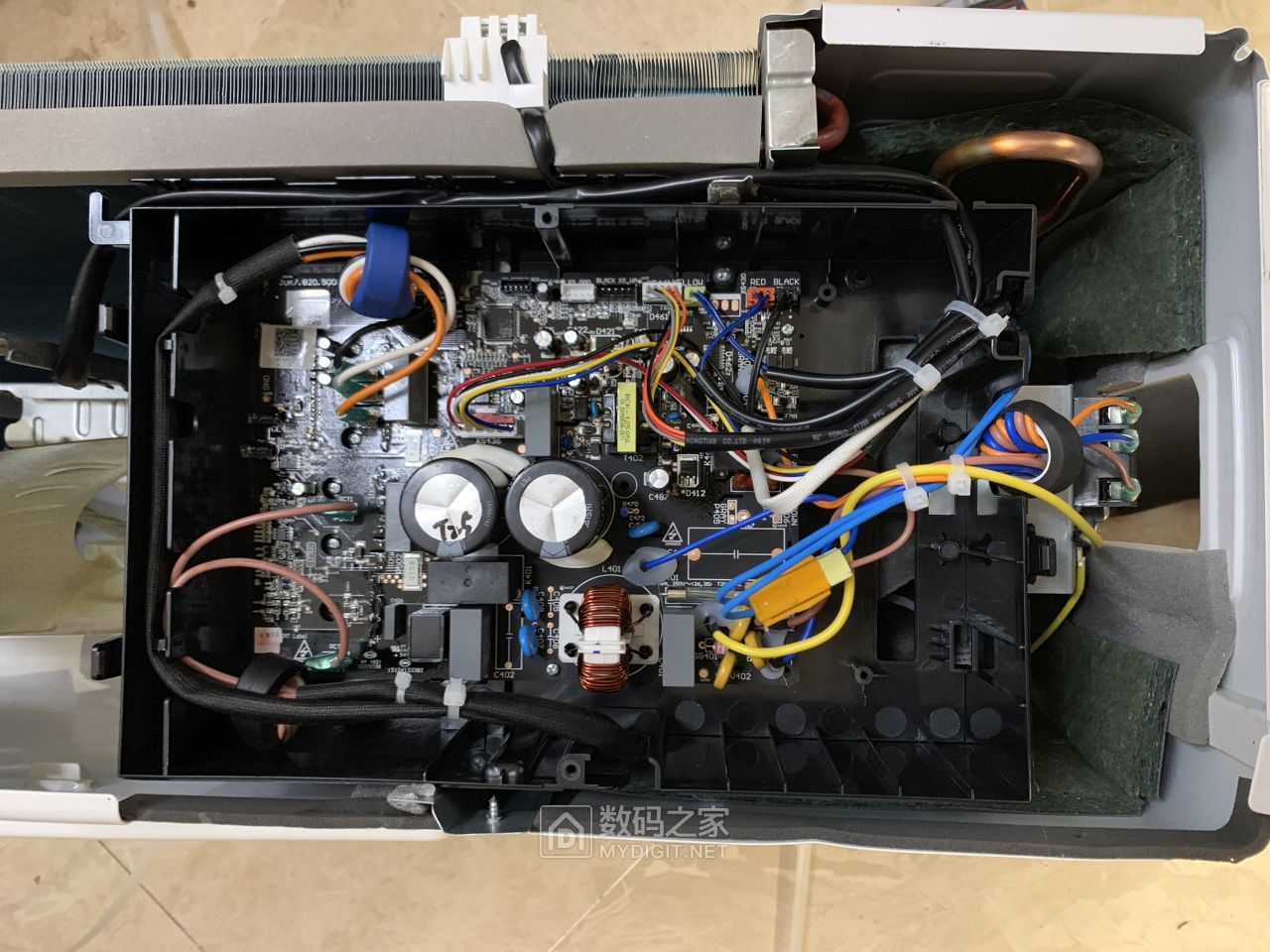 小米新一级能效空调1.5匹拆解,小米1.5匹空调新一级能效拆解