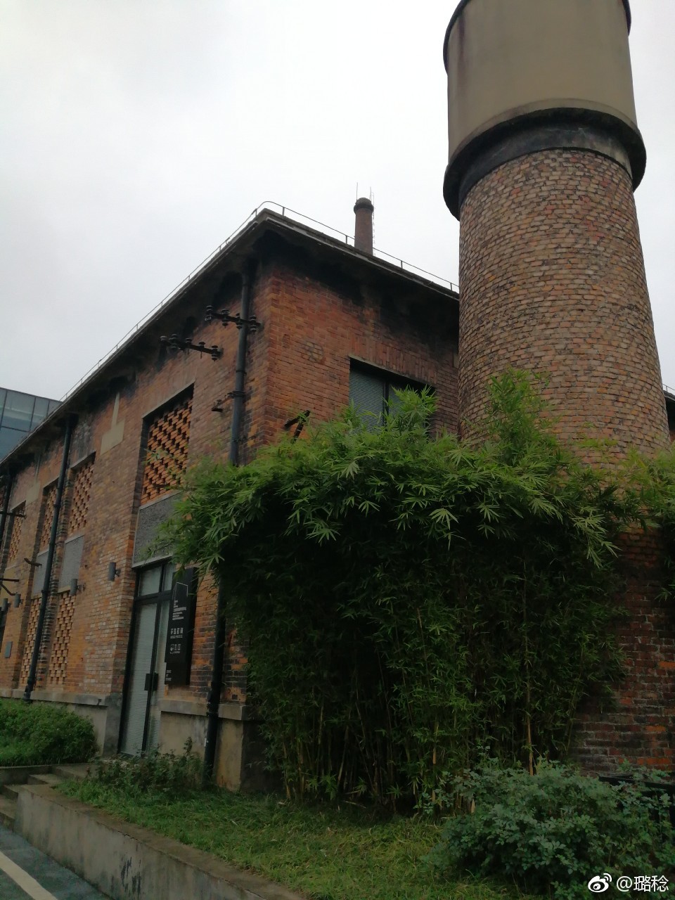 江西景德镇陶溪川陶瓷文化创意园,景德镇陶溪川文创街区夜景美篇