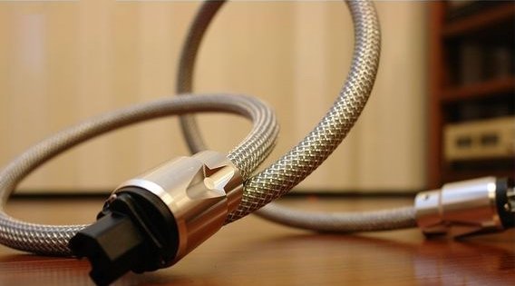 音响初烧也要有HIEND精神，马兰士宝华银线脚垫扩散板统统拿来用