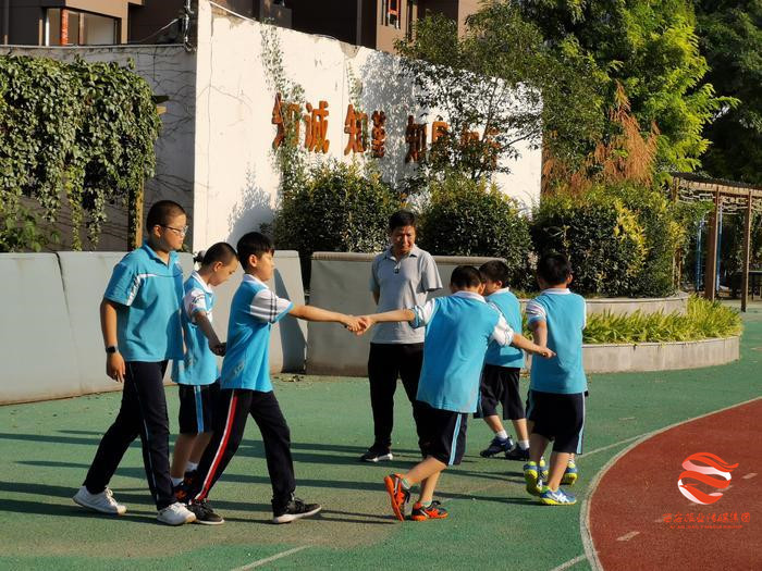 体验“特教老师的一天”体会他们的别样教学和不为人知的酸甜苦