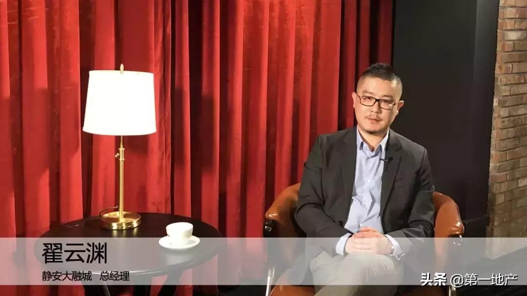 闈欏畨澶ц瀺鍩庣繜浜戞笂,缈熶簯娓婂ぇ铻嶅煄