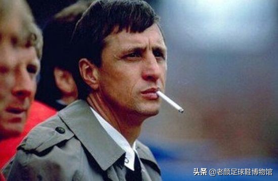 20世纪最伟大的足球教练荷兰,一代宗师功夫最强
