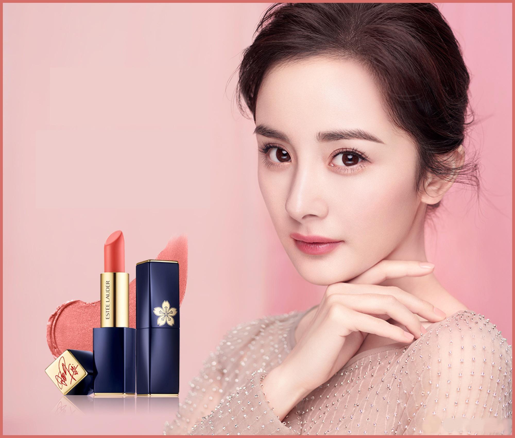 带货女王杨幂机场穿搭,雅诗兰黛333杨幂同款口红