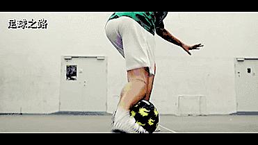 简单又好学的起球技巧,15秒教你学会花式起球