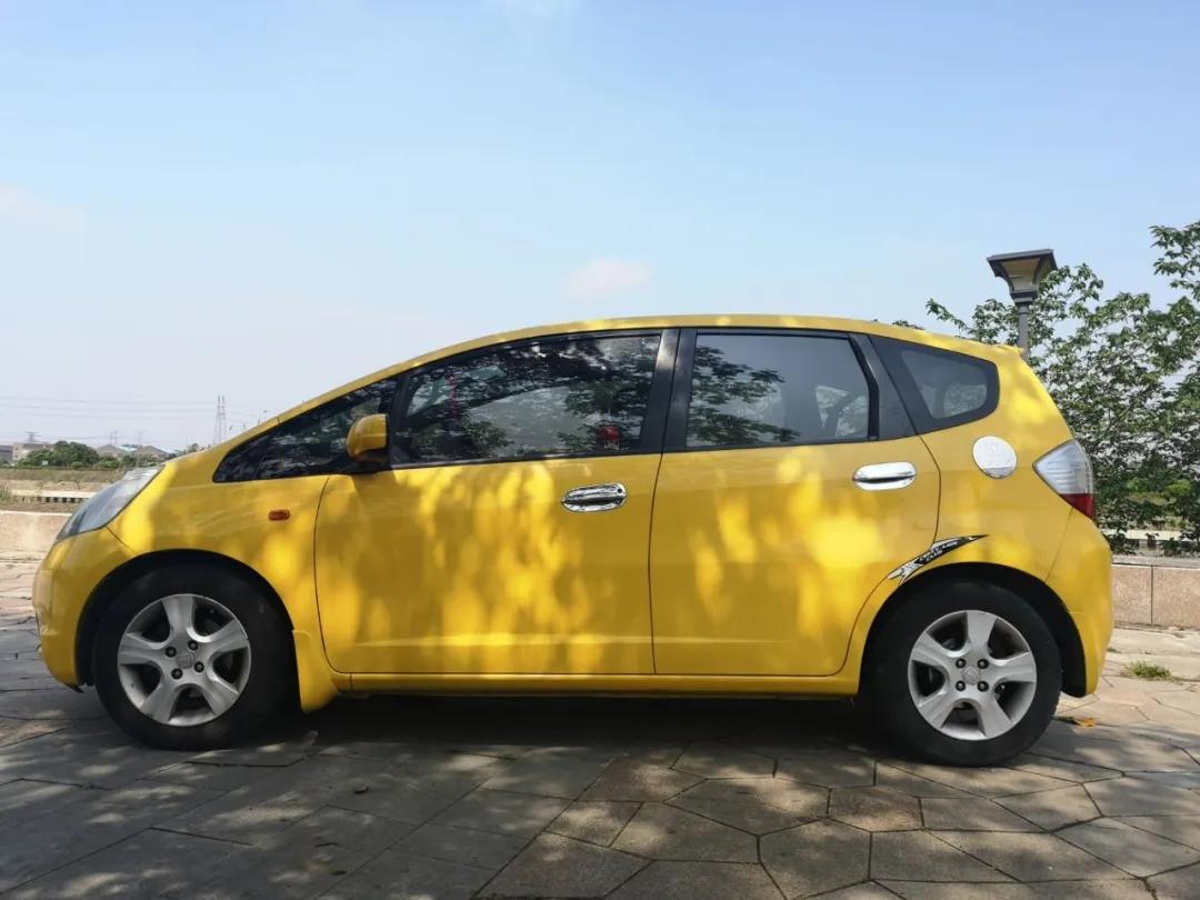 三万左右本田飞度自动挡,三万多本田飞度1.5手动