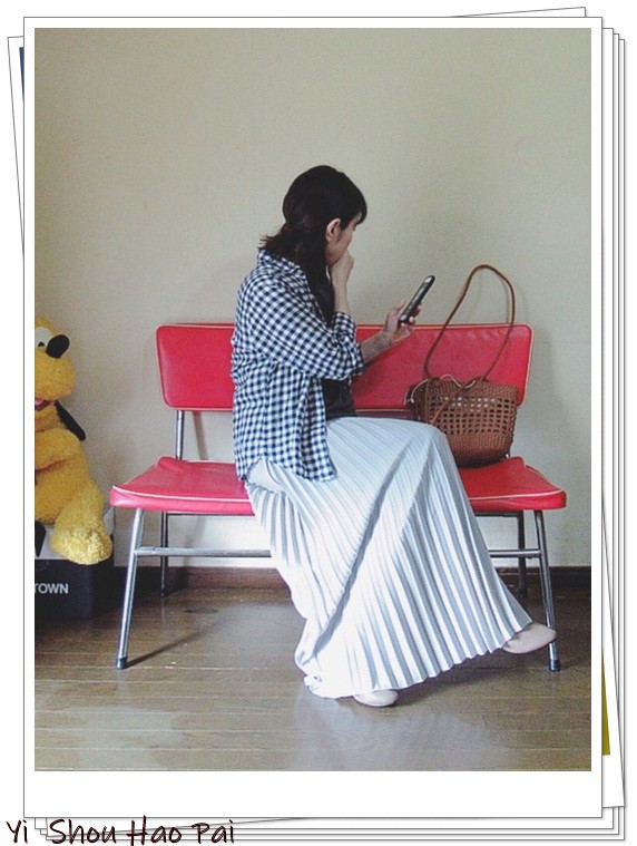 夏季格子衬衫搭配50岁,新款格子衬衫时尚潮流穿搭