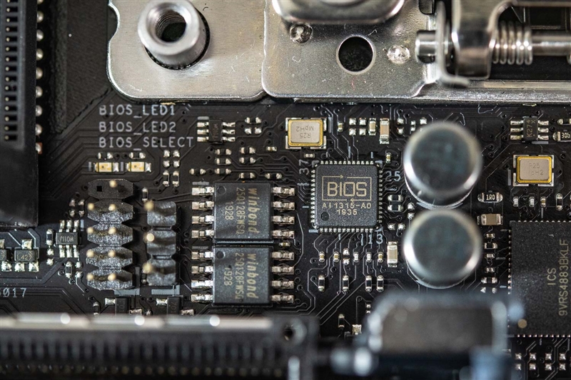 AMD64核心撕裂者3990X深度测试