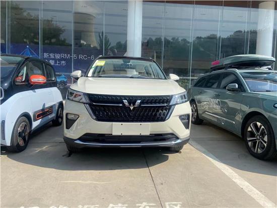 五菱星辰新车几月上市,五菱星辰手动挡试驾视频