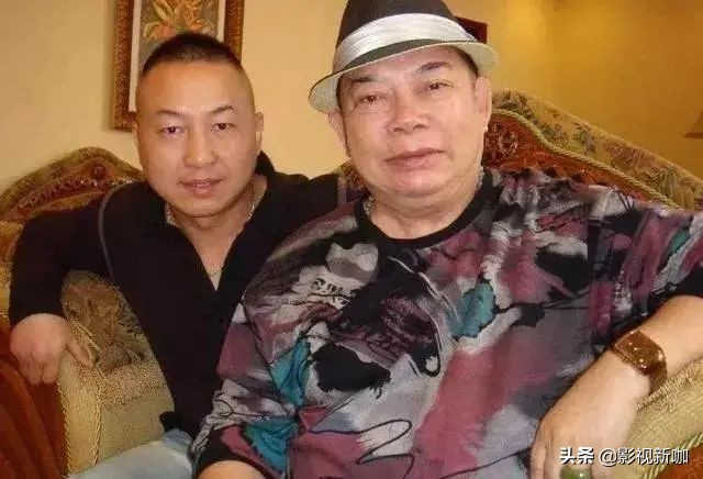 少林足球大师兄动态图,少林足球大师兄秃头