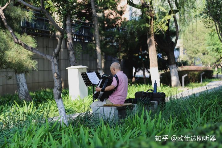 助听器摔了后听不见了怎么办,助听器轻微摔一下