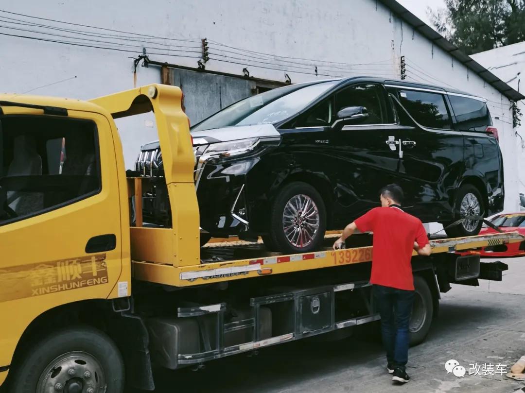 普通埃尔法改装世纪版,改装超帅埃尔法