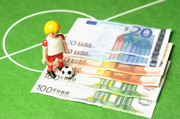 有多少逆转是剧本？*彩博**如何影响当代足球？