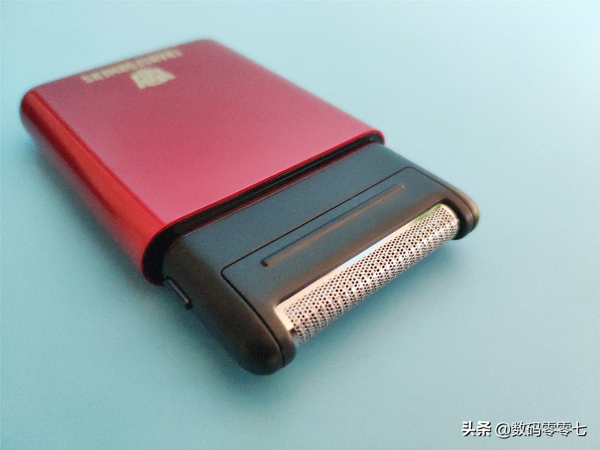 须眉剃须刀探索套装版 (须眉剃须刀男士小巧便携式)