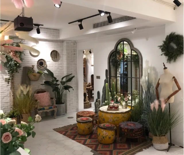 开花店怎样赚钱,成都开花店赚钱吗