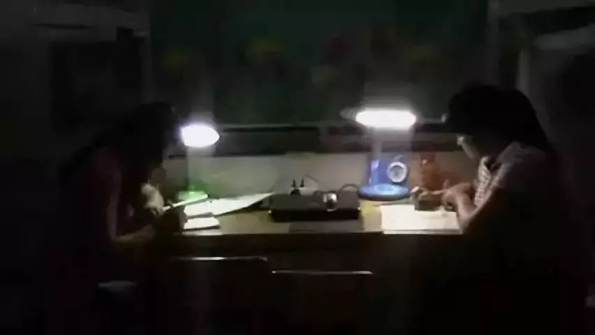 高三生活真实感受,看哭你的高三最真实的一天