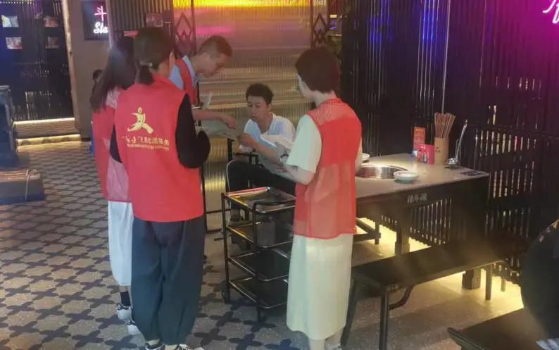 共创文明城市手抄报,共创文明城市简单绘画