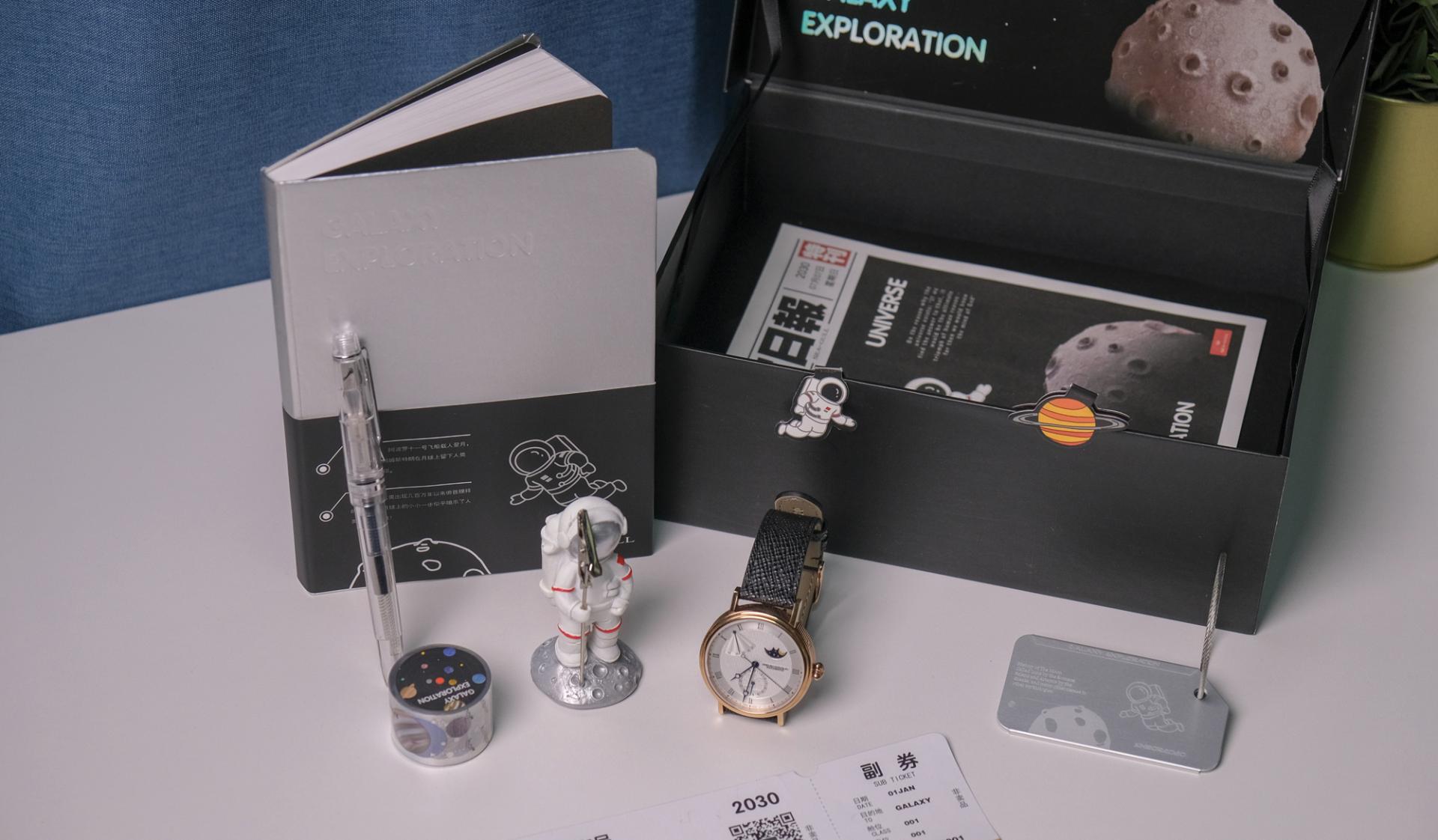 娴烽弗鏂囧垱鏈堢浉,娴烽弗鏈堢浉鑵曡〃鏂囧垱绀肩洅