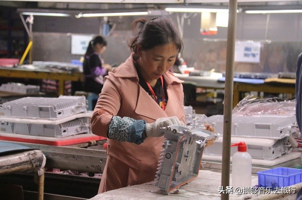 从没钱到有钱创业过程小剧场,就业有保障增收有门路