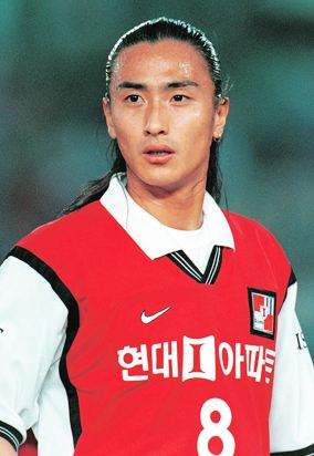 再介绍六支K联赛球队,一名球员在中超居然面对空门都不进