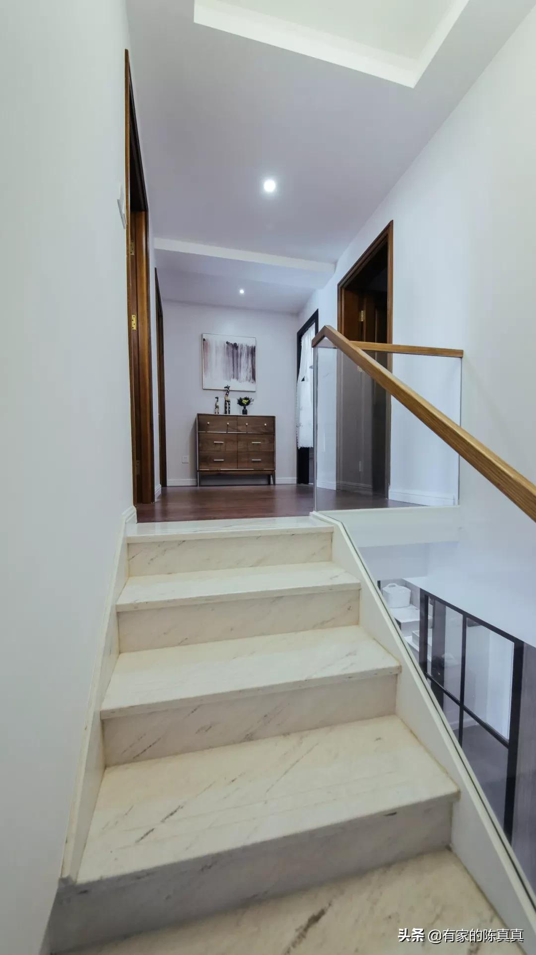 新景国际外滩90平挑空客厅,新景国际外滩100平米露台