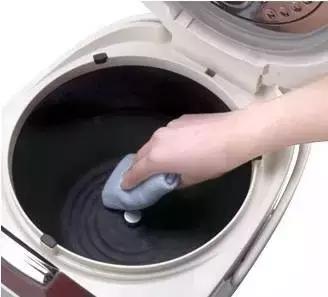 饭没煮熟夹生饭怎么补救,米饭没熟怎么挽救