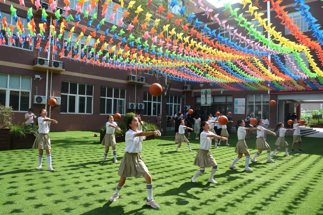 瑗垮畨楂樻柊绗簲灏忓绀惧洟娲诲姩,瑗垮畨灏忓绀惧洟娲诲姩